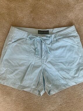 Jacob Annexe Baby Blue Shorts Size 9/10